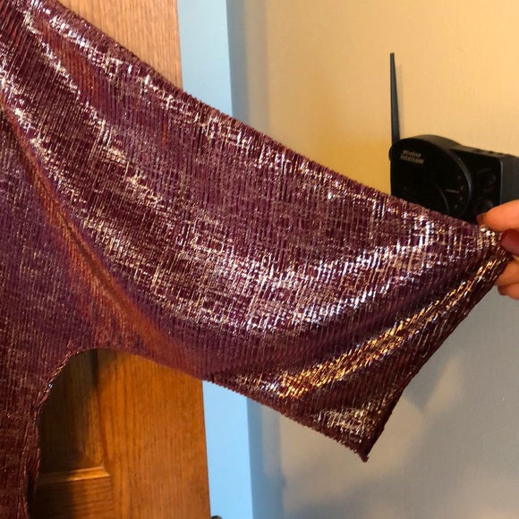 LuLaRoe Elegant Metallic Plum/Silver Cover-Up NWOT - Picture 4 of 6